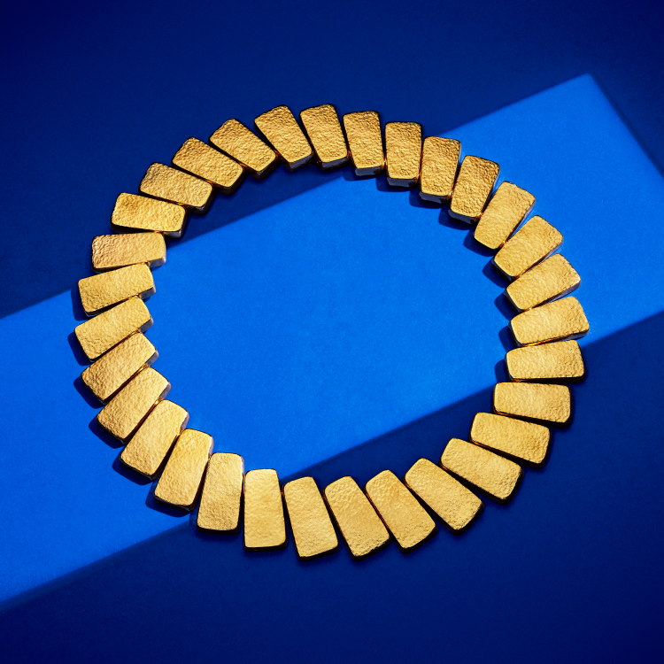 THE ART OF GOLD